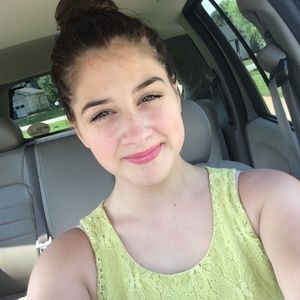 Meet your Posher, Emmy